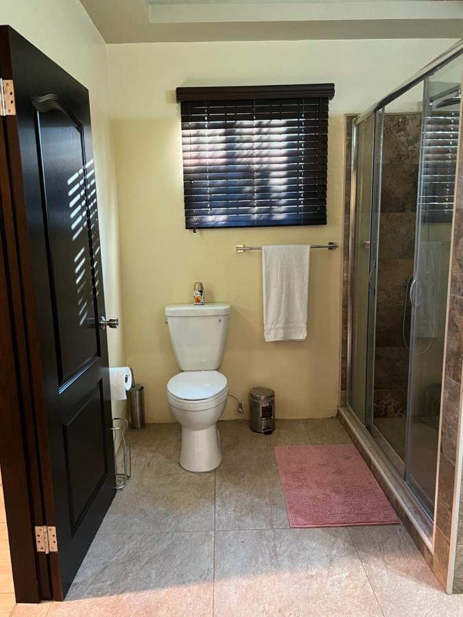 Kingston Oasis One Bedroom Dış mekan fotoğraf