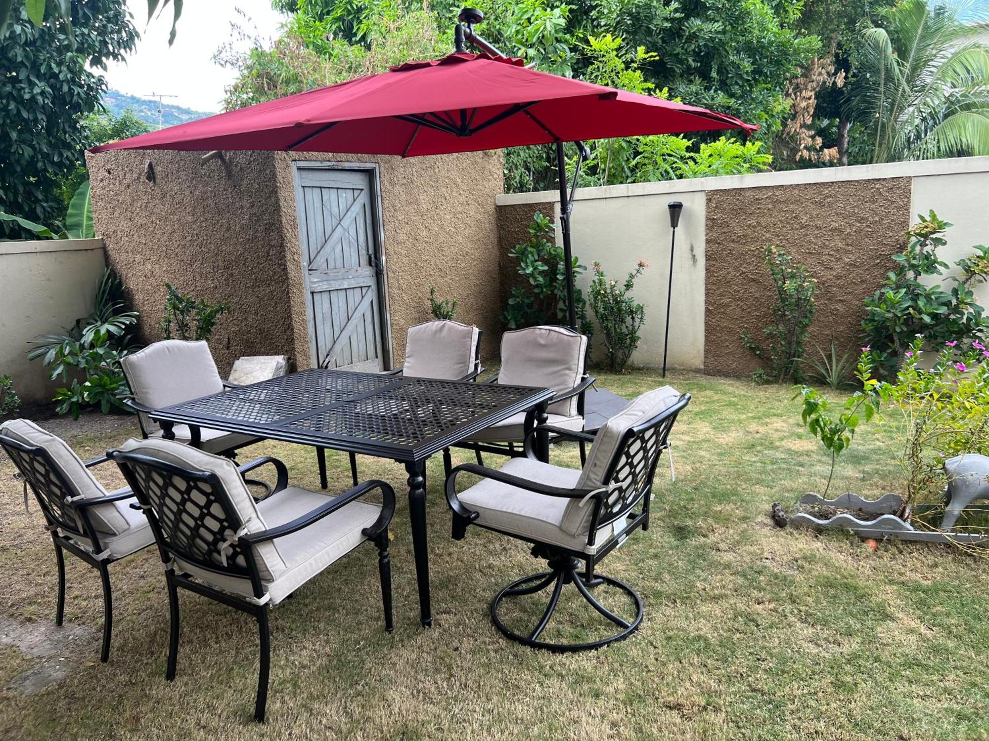 Kingston Oasis One Bedroom Dış mekan fotoğraf